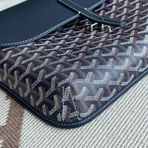 Goyard COURSIER 邮差包