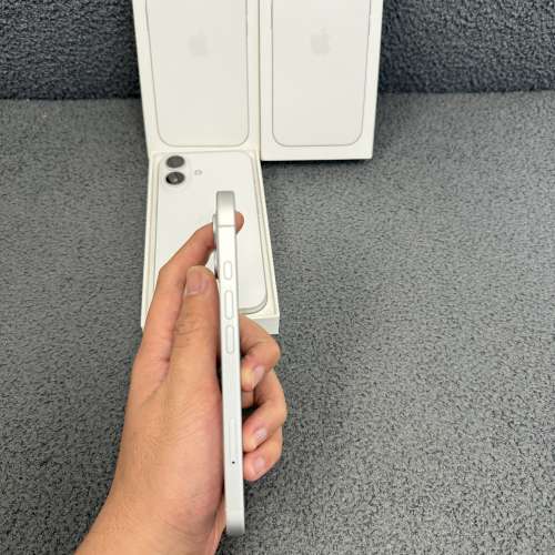 （白色愛好者必備🤍香港行貨，新款Apple iPhone 16系列💖)電子之家，超多高質靚iPho...