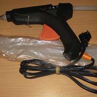 熱溶膠槍連3條半熱溶膠條 臺灣制造 GLUE GUN GG-5 40W MADE IN TAIWAN