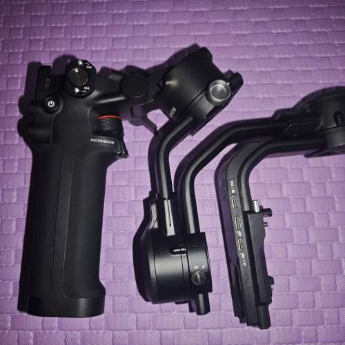 DJI RSC2 COMBO GIMBLE 連盒