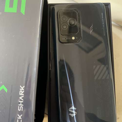 小米黑鯊5 8+128g