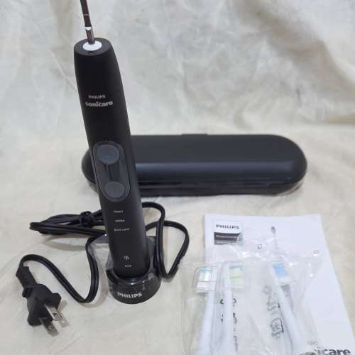 全新 Philips 飛利浦 SONICARE 5300 聲波震動牙刷 連三個牙刷