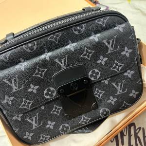 lv男裝斜孭袋