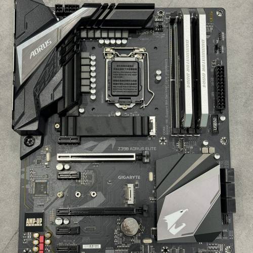Corsair 16g DDR4 + Gigabyte Z390 AORUS ELITE底板