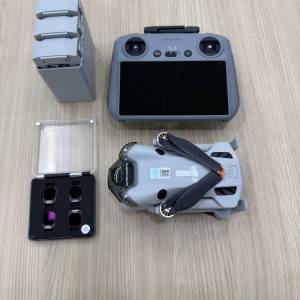 DJI Mini 4 Pro 暢飛套裝(3電連Charger+帶屏遙控器+單肩包)
