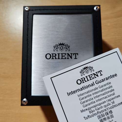 全新  F6機械芯 藍寶石玻璃 (RA-AC0R02L30B) (100% new)