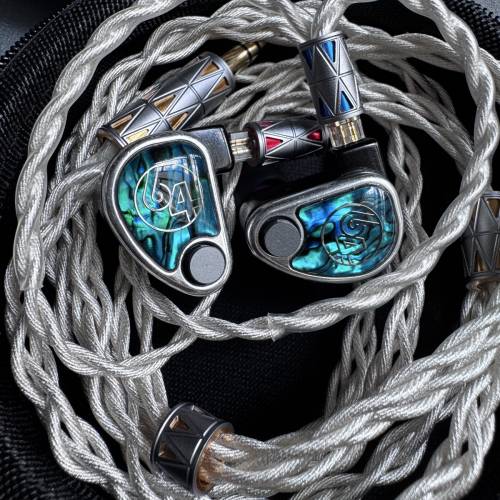 64 Audio Nio 有盒有單 100%運作正常