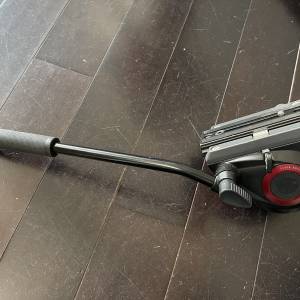 Manfrotto MVH500AH 液壓攝影，攝錄，兩用雲台