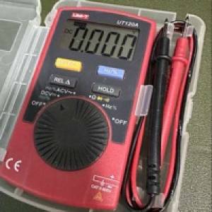 95%新UNI-T UT120A迷你卡片萬用錶