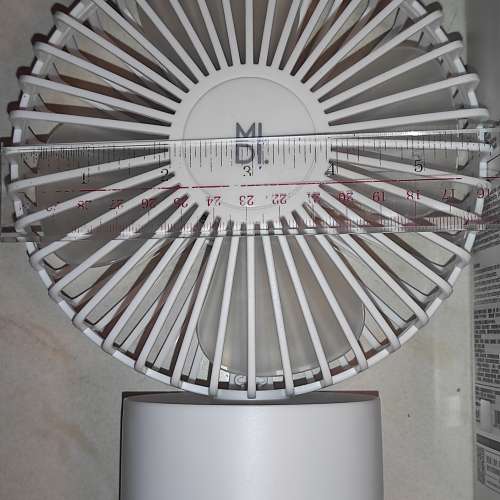全新 MIDI FASHION FAN 便携式充電風扇