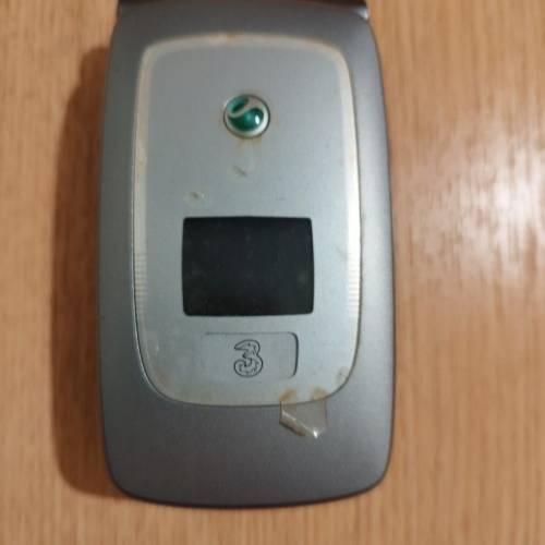 （已壞 ）Sony Ericsson Z1010