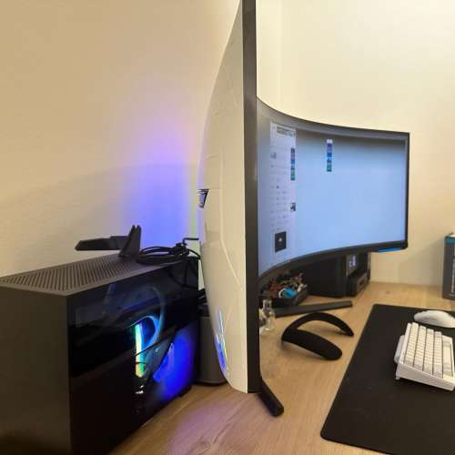 三星57吋Samsung Odyssey Neo G95NC