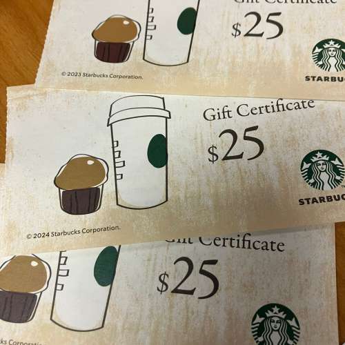 Starbucks cash couple