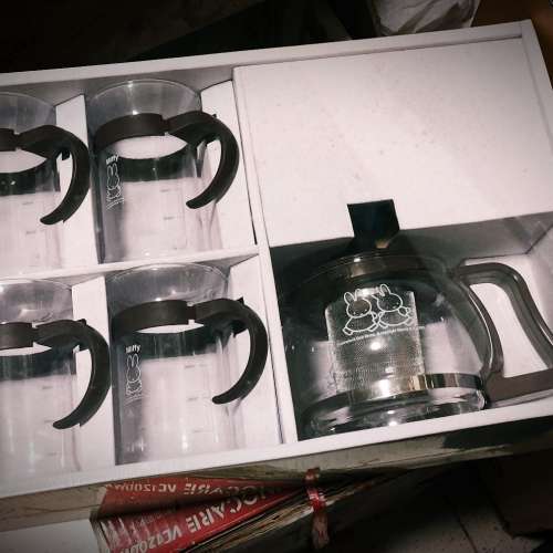 全新Miffy 玻璃茶壺茶杯五件套~有盒有茶濾網