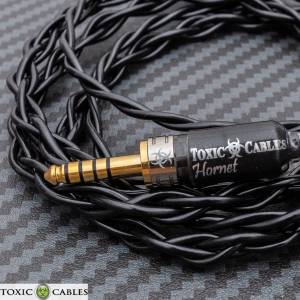 Toxic Cables Hornet 耳機升級線