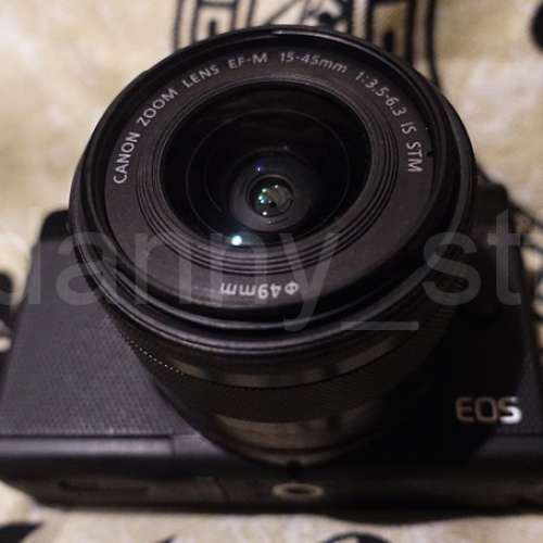 極新 Canon 黑色 EOS M100+ EF-M 15-45mm f/3.5-6.3 IS STM 鏡頭 專業無反相機 (合...