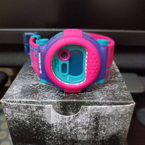 Casio g-shock g-b001rg-4dr