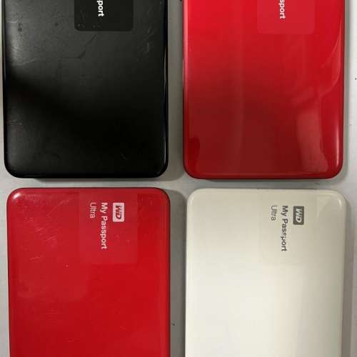 USB 3.0 外置硬碟 1 TB x 4