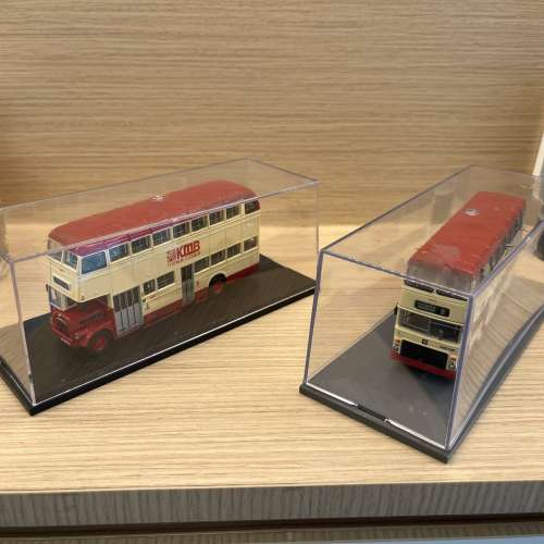 兩架KMB bus