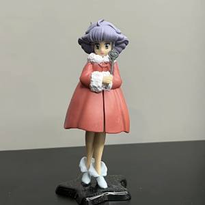 小忌廉figure公仔-冬日紅袍(意大利限定)