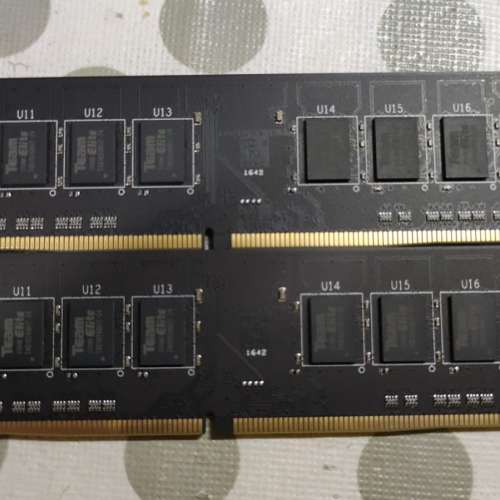 Desktop Ram TEAM 16Gx2 共32GB DDR4 2400 雙面