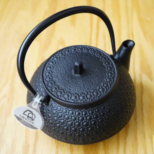 日本製 岩鋳 Iwachu 鉄瓶兼用急須 新龜甲 0.65L 黑色