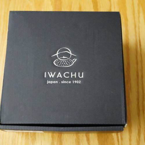日本製 岩鋳 Iwachu 鉄瓶兼用急須 新龜甲 0.65L 黑色