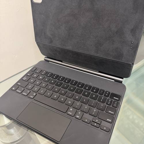 Magic Keyboard for iPad Air/Pro 11-inch