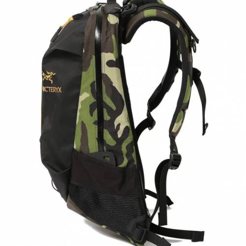 🇯🇵日本限定 ARC'TERYX x BEAMS ARRO 22 BACKPACK 迷彩 ARC'TERYX背囊 arro22 始...