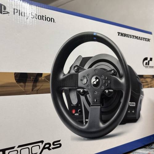 thrustmaster t300 rs 軚盤