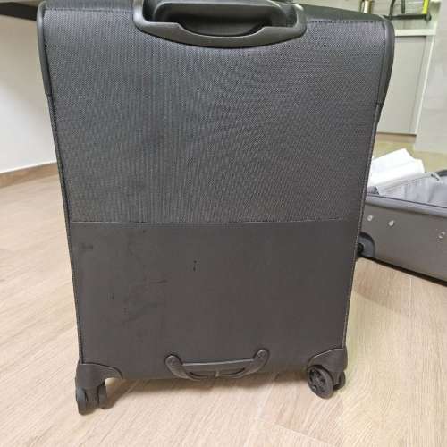 Samsonite Samsonite Rythum - Spinner 行李箱 55厘米/20吋 (可擴充) (最後1件)