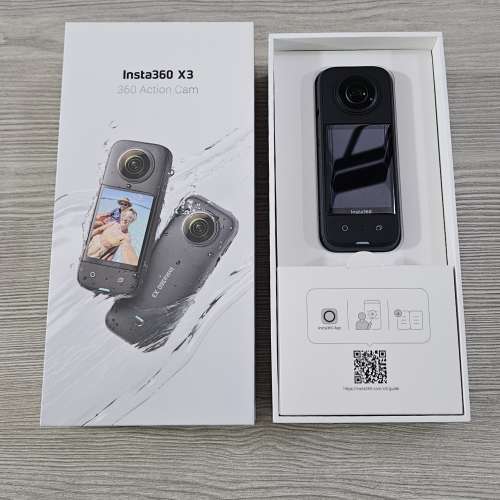 Insta360 x3 + carry case