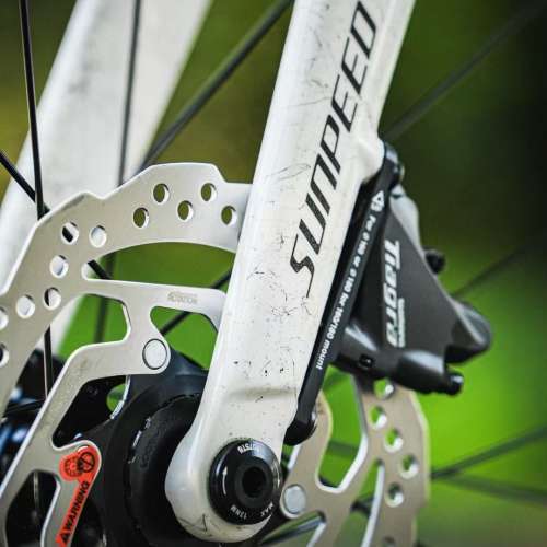 2026款 SUNPEED GALAXY 速比特銀河運動版20速 碳叉鋁合金公路車 送水架前後蛙燈