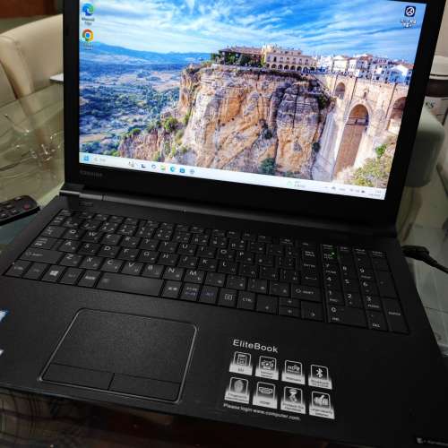 日版東芝Toshiba B65 I5 8350U 8GB 15.6寸 手提電腦 已升級 Win 11 Pro 適合辦公學...