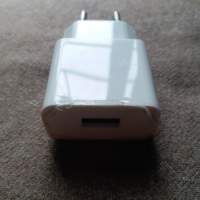 ONEPLUS (1+)電源轉換器