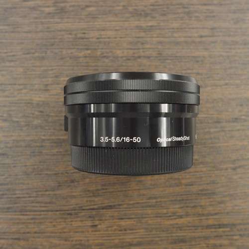 Sony 16-50 mm PZ OSS 黑色 Kit 鏡 + Hoya Filter 95% New