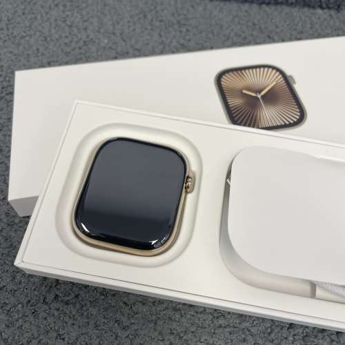 （❤️‍🔥全新鈦金屬金色Apple watch❤️‍🔥）Apple Watch Series 10 Gold Titan...