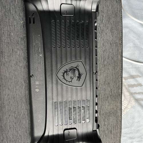 MSI 微星 Claw 8 AI+ A2VM 電競手提遊戲機