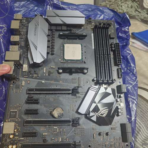 rog b350f 底板非b450 b550 連 ryzen5 5500cpu 非5600 3600