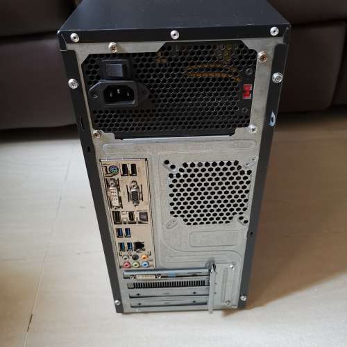 電腦組合 i7 4790K  CPU, 16GB RAM,2TB  Harddisk ,3GB DDR5高清顯示咭