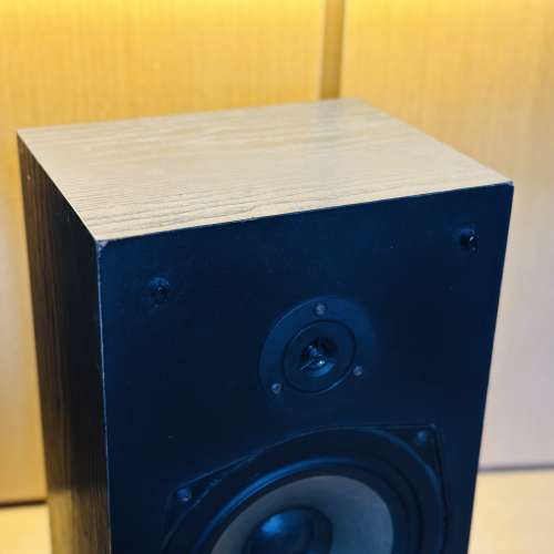 出售mordaunt short 喇叭一對，型號ms20,100%正常，外觀約75%新，80年代產物，靚聲...