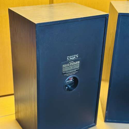 出售mordaunt short 喇叭一對，型號ms20,100%正常，外觀約75%新，80年代產物，靚聲...