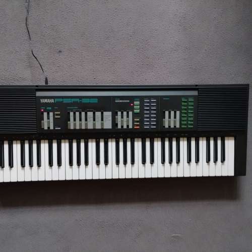 Yamaha PSR-32 入門級電子琴