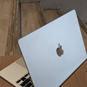 M2 MacBook Air 13吋 8+256