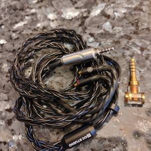 九成五新 OC studio orpheus mk5.5 八絞mmcx 2.5mm插耳機線+4.4mm轉插