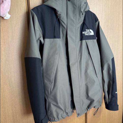 THE NORTH FACE NP61800 墨綠色