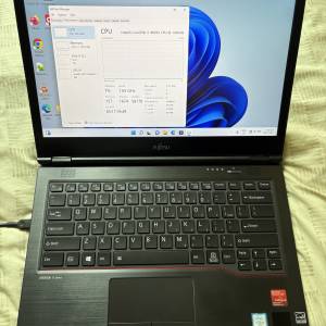 Fujitsu U749 14 inch FHD laptop pc i7