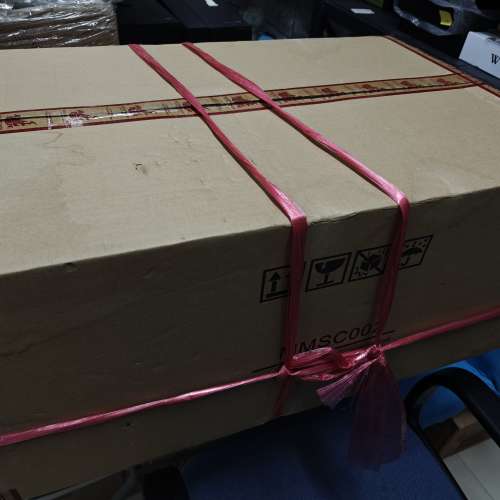 全新 Hot Toys &ndash; MMSC002 &ndash;  1/12th scale The Bat Deluxe Collectible Set