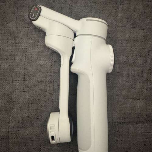 Insta360 Flow 2 Pro 智能追蹤穩定器