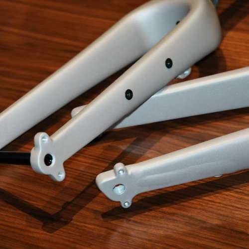 SILVEROCK 碳纖維 英布GLINE 桶軸前叉 (輕量高強度升級首選)